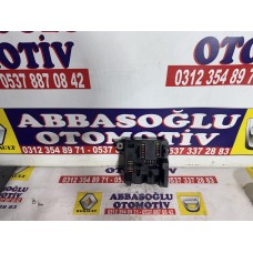 Renault Megane 2 çıkma sigorta kutusu Renault Megane 2 çıkma sigorta kutusu