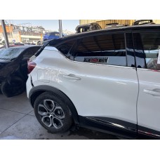 Renault captur sağ arka kapı Sedef beyaz Renault captur sağ arka kapı Sedef beyaz